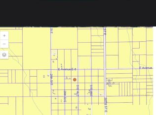 27 Street Ave E #8, Lancaster, CA 93535