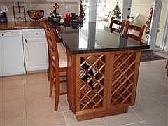 Breakfast & Casual Dining