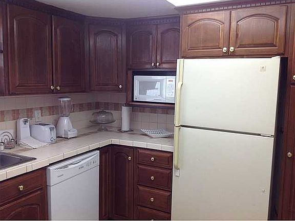 3rd image of 206 Paso Noble Dr