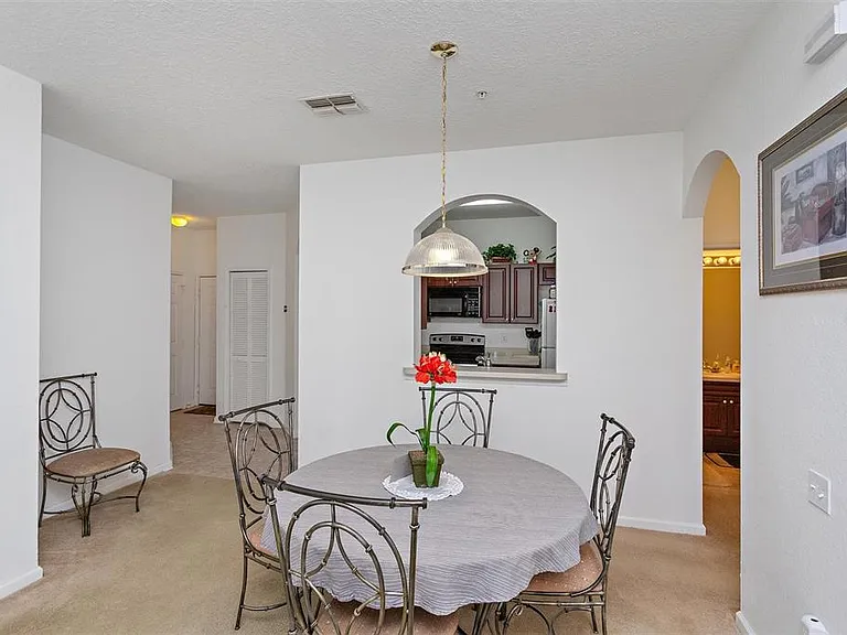 2307 Silver Palm Dr #202 — Photo 9
