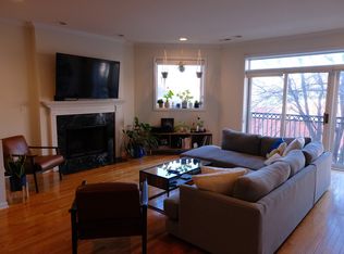 3319 N Sheffield Ave UNIT 2, Chicago, IL 60657