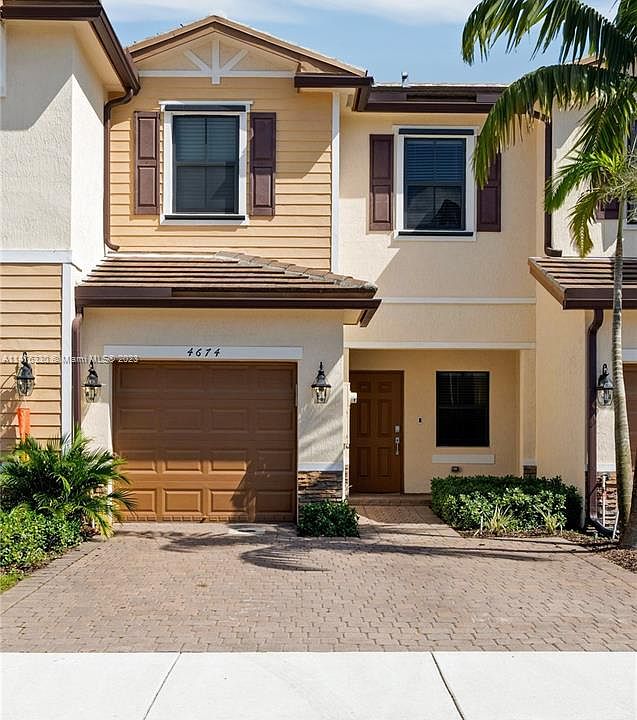 1st image of 4674 Santa Cruz Way
