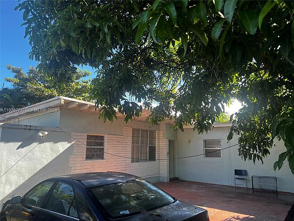 2nd image of 289 NW 109th St