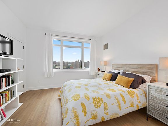 4th image of 2300 Fredrick Douglass Blvd #11A
