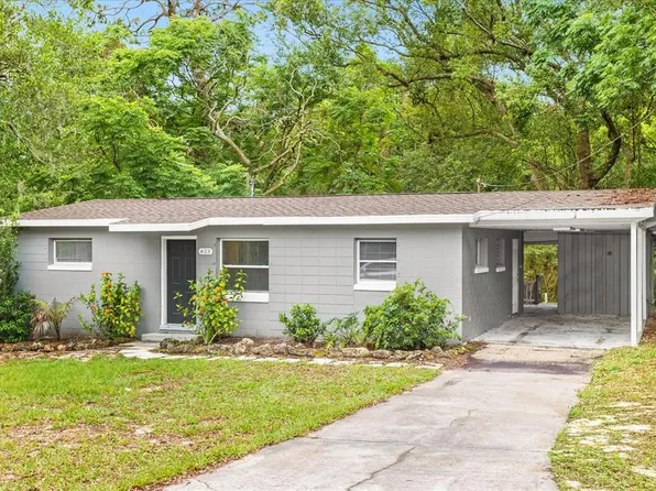 403 Areca St, Fruitland Park, FL 34731
