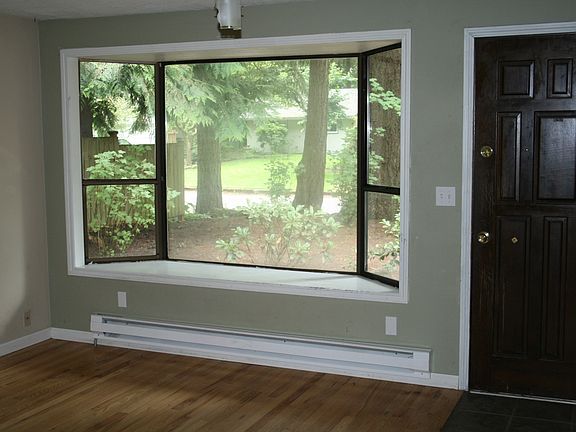 3rd image of 15308 NE 43rd St