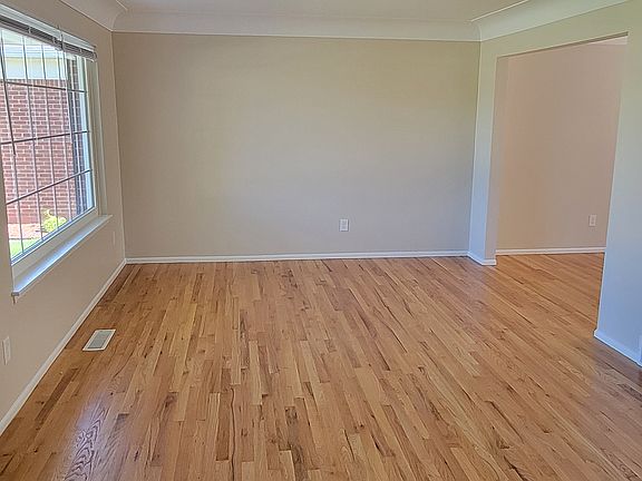 2nd image of 30238 Blancke Dr