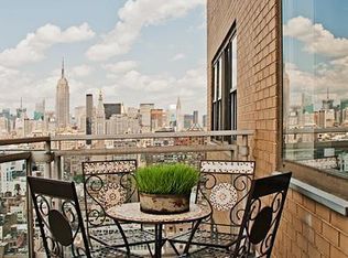 60 E 8th St, New York, NY 10003