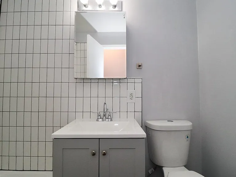108 Adams St #4 — Photo 23