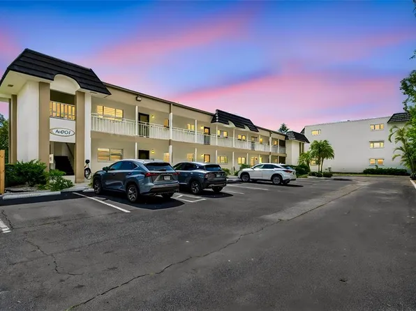 4601 Chancellor St NE APT 146, Saint Petersburg, FL 33703