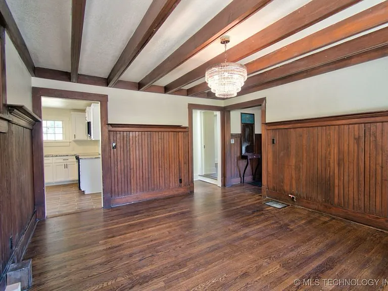2310 Boston St — Photo 6