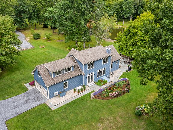 27 Auncient Oak Road