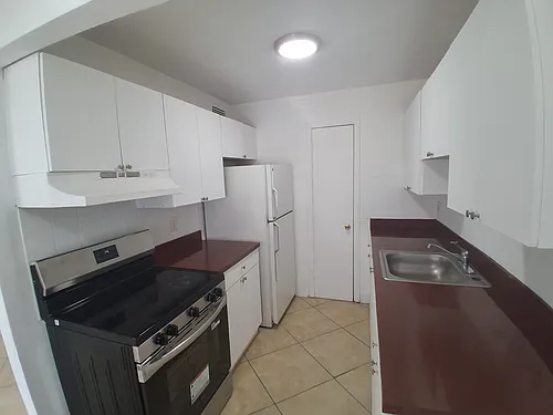 401 SW 13th Pl #705 Photo 1