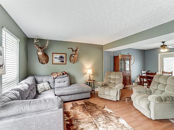 4th image of 1561 Scenic Valley Pl