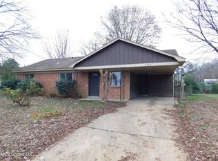 2715 Camelot Cv, Horn Lake, MS 38637