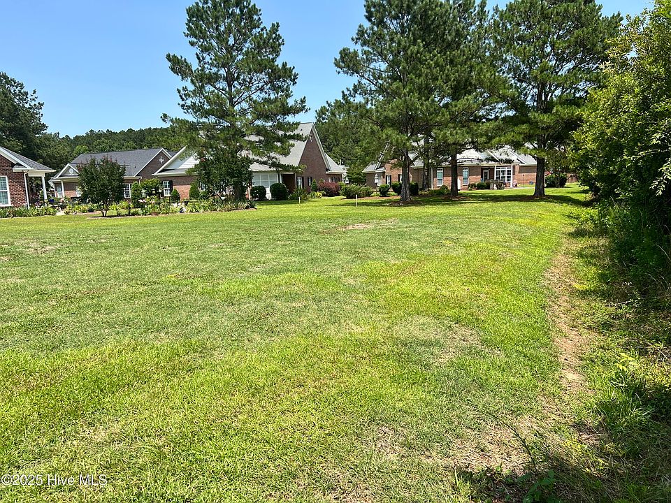 2nd image of 409 Tryon Drive