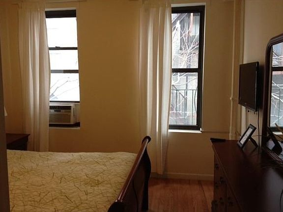 3rd image of 135 E 110th St APT 2C