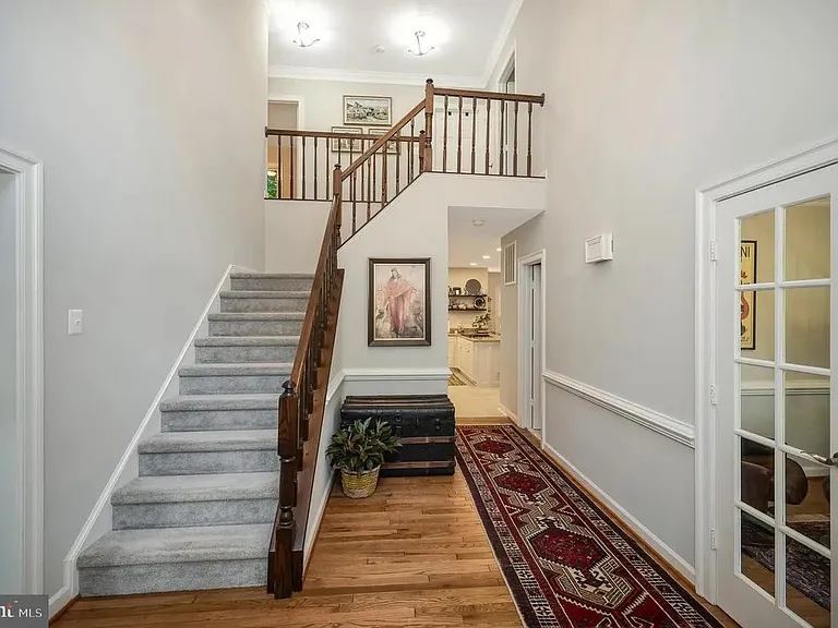 2 English Hills Dr — Photo 27