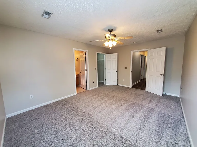 204 Lucille Dr — Photo 25