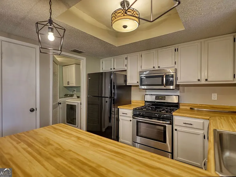 11 Doranne Ct SE #11 — Photo 21