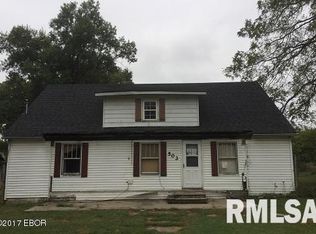 503 S 1st St, Benton, IL 62812