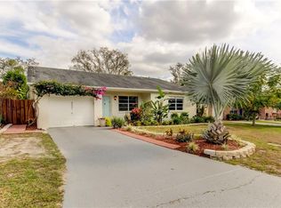 9901 N Oklawaha Ave, Tampa, FL 33617
