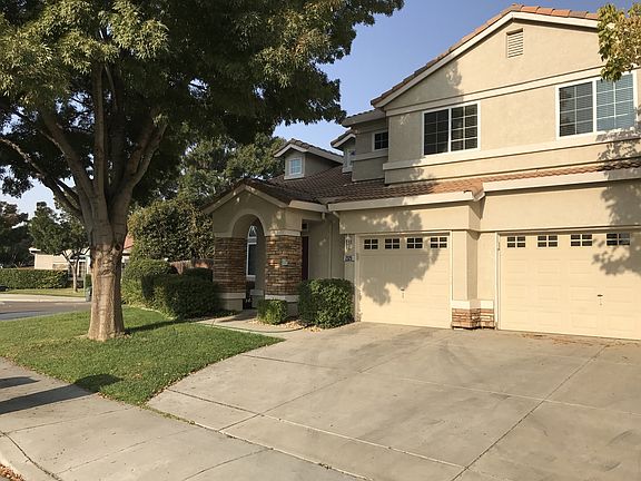 2nd image of 2329 Carol Ann Dr