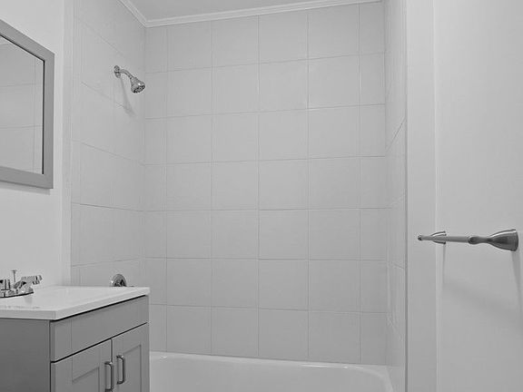 4th image of 155A Mac Dougal St