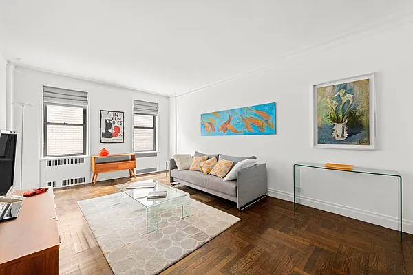 Sold by Compass | media 1