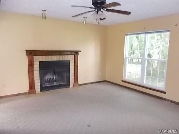 4th image of 1207 Kingston Green Dr