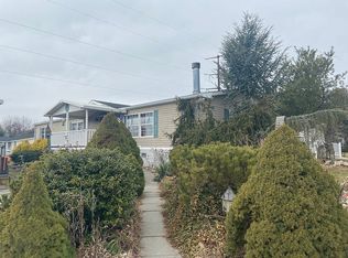 5383 Beaumont Ln, Macungie, PA 18062