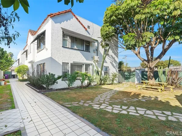 1861 Pacific Ave, Long Beach, CA 90806