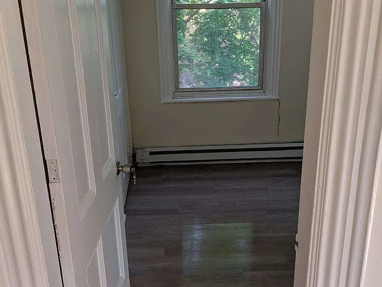 916 Jacob St #2 — Photo 8
