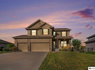 13707 S 46th St, Bellevue, NE 68133