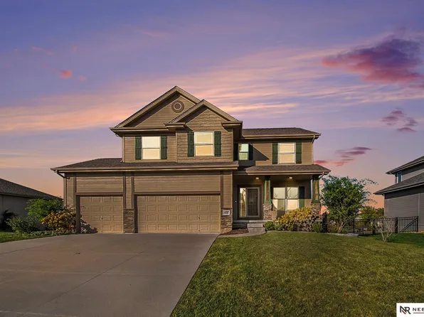 13707 S 46th St, Bellevue, NE 68133