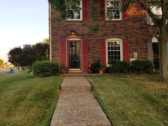 2nd image of 3101 Summerfield Dr