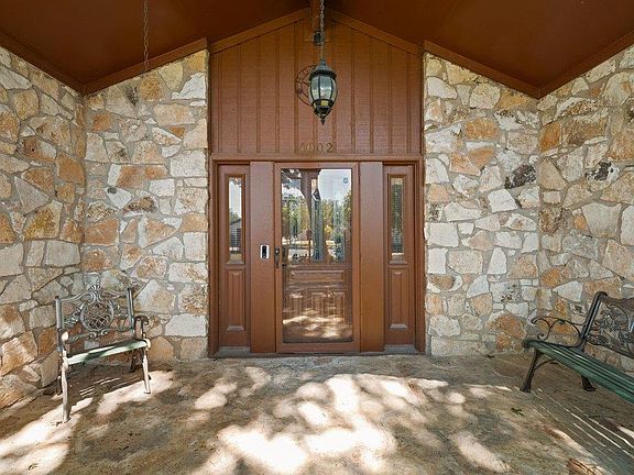 4th image of 4602 Indian Wells Dr