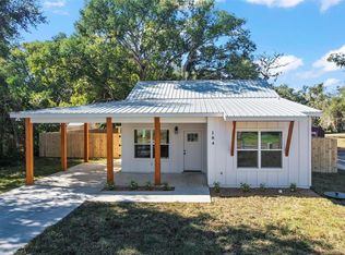 104 S Dixie Ave, Fruitland Park, FL 34731