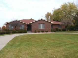 18261 22 Mile Rd, Macomb, MI 48044