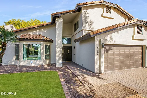 5408 E Kelton Ln Photo 1