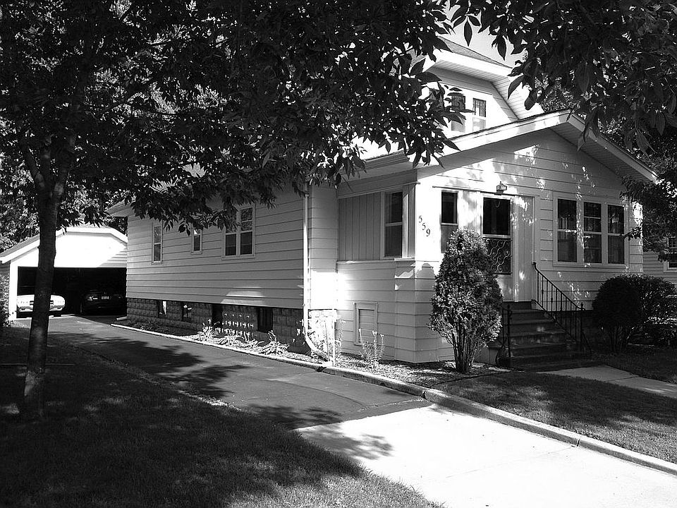 2nd image of 559 S Park Ave