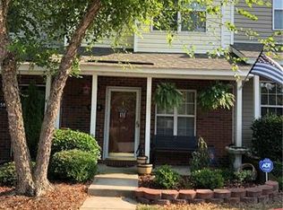 8154 Rudolph Rd, Charlotte, NC 28216