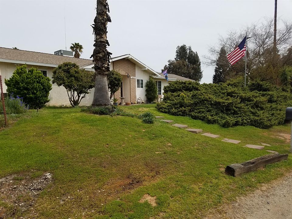1st image of 18625 Smithwood Dr
