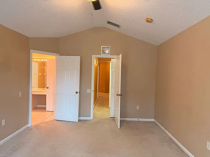 2632 Galliano Cir — Photo 39