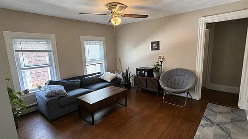 136 Lowell St #2 Photo 1