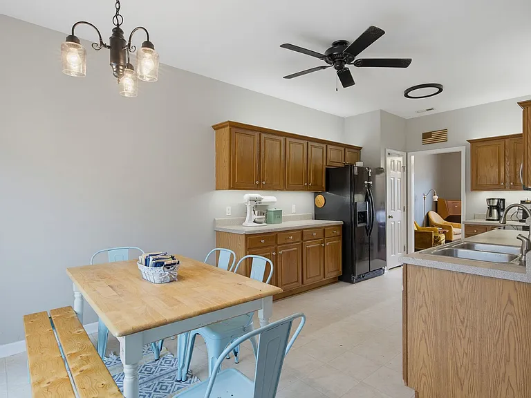 108 Willard Way — Photo 15