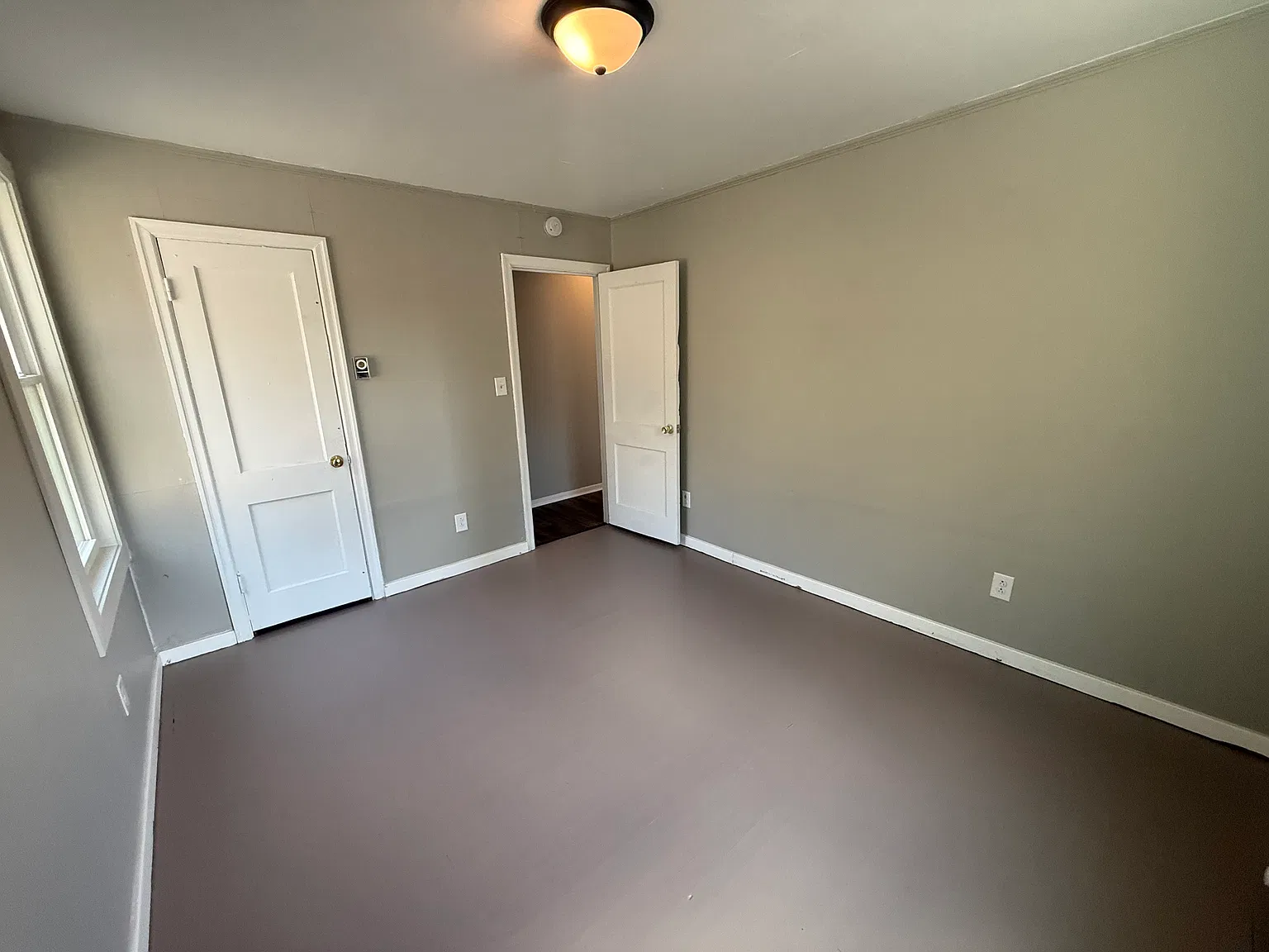 2 bed, 874 sqft, $895 — Photo 2