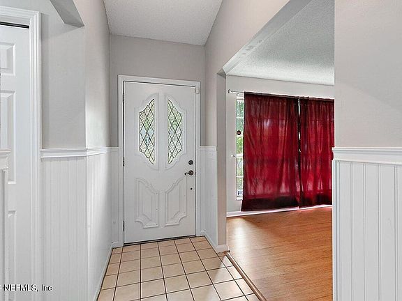 3rd image of 12455 Blueberry Woods Cir E