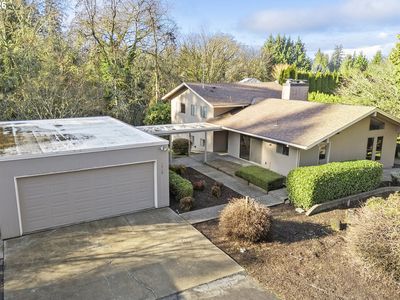 1745 SE Brookwood Ave, Hillsboro, OR, 97123