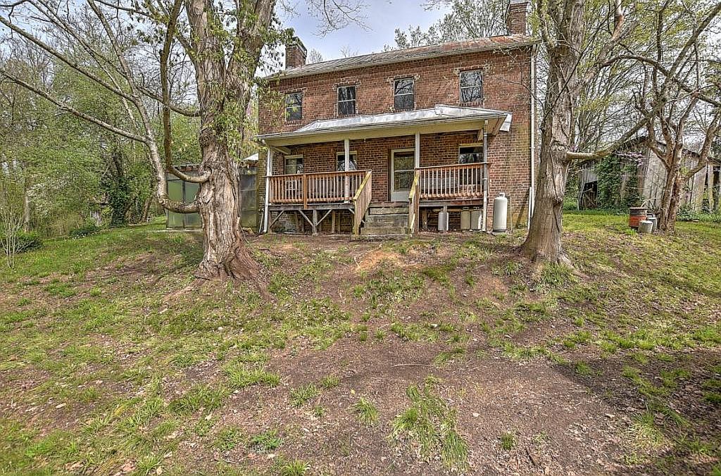 1973 Fordtown Rd, Jonesborough, TN 37659 Zillow